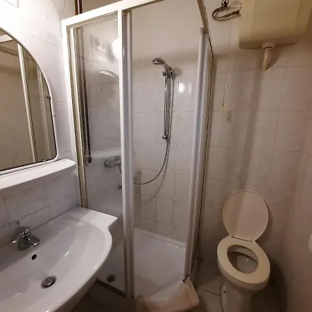 Gloria Апартаменты